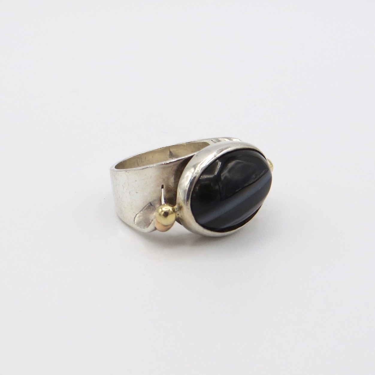 Silver, 14kt Gold & Agate Ring