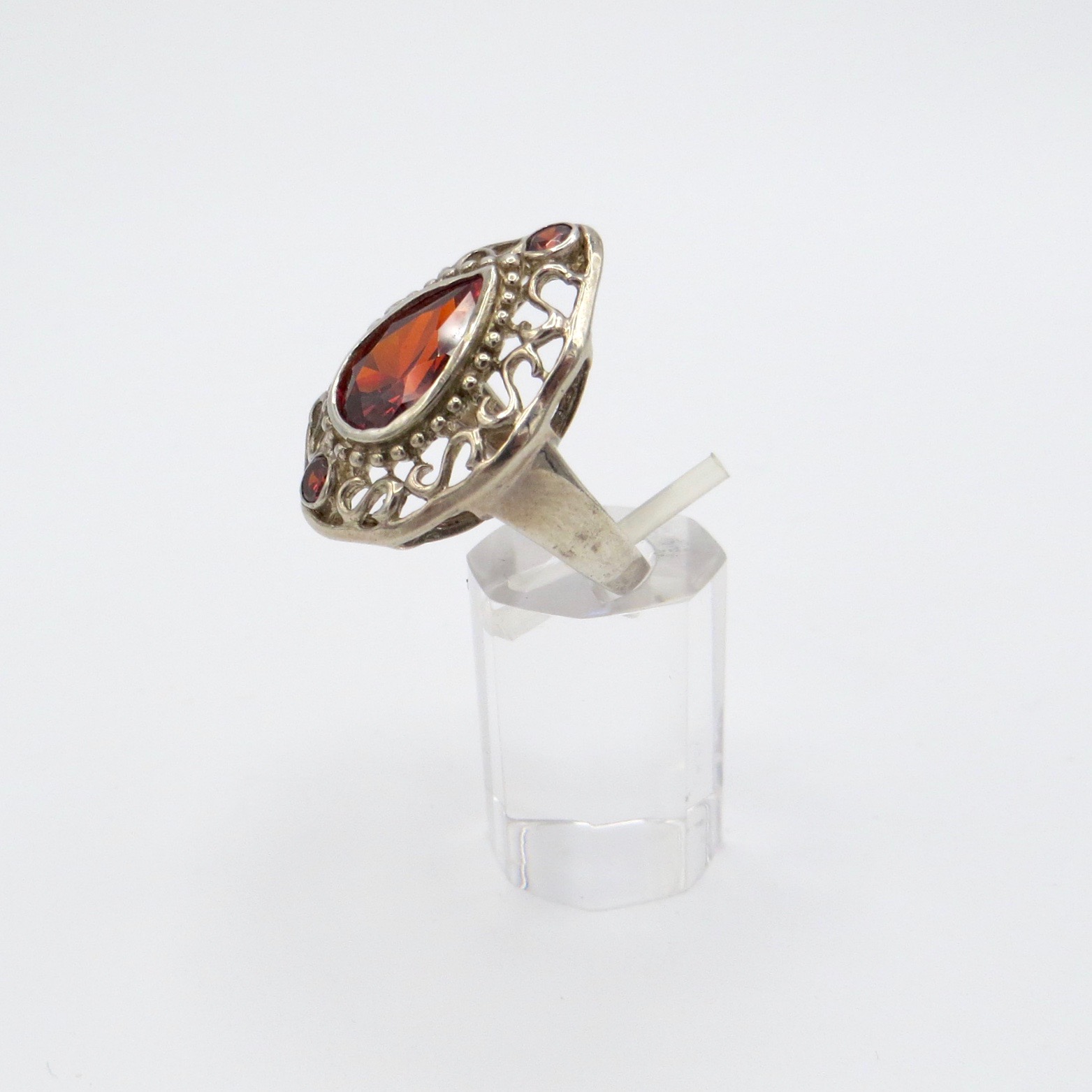 Silver & Garnet Ring