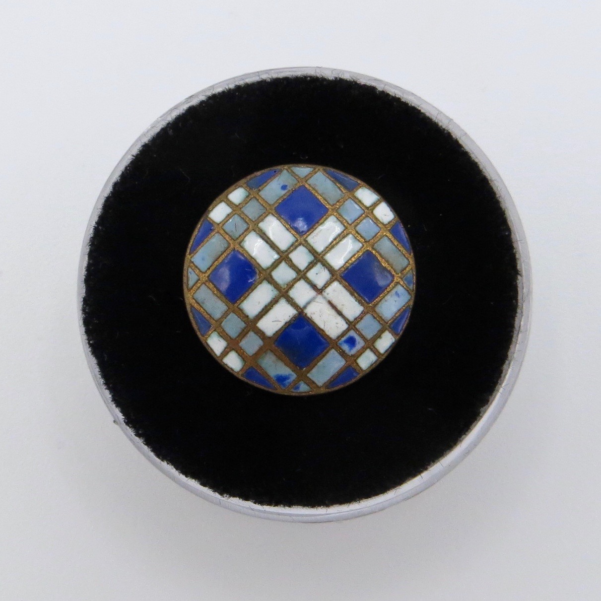 French Enamel Button