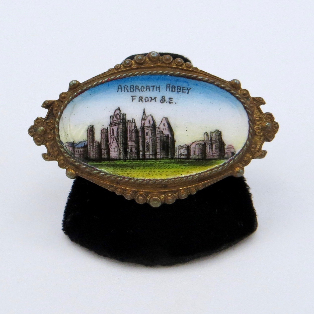 Arbroath Abbey Brooch