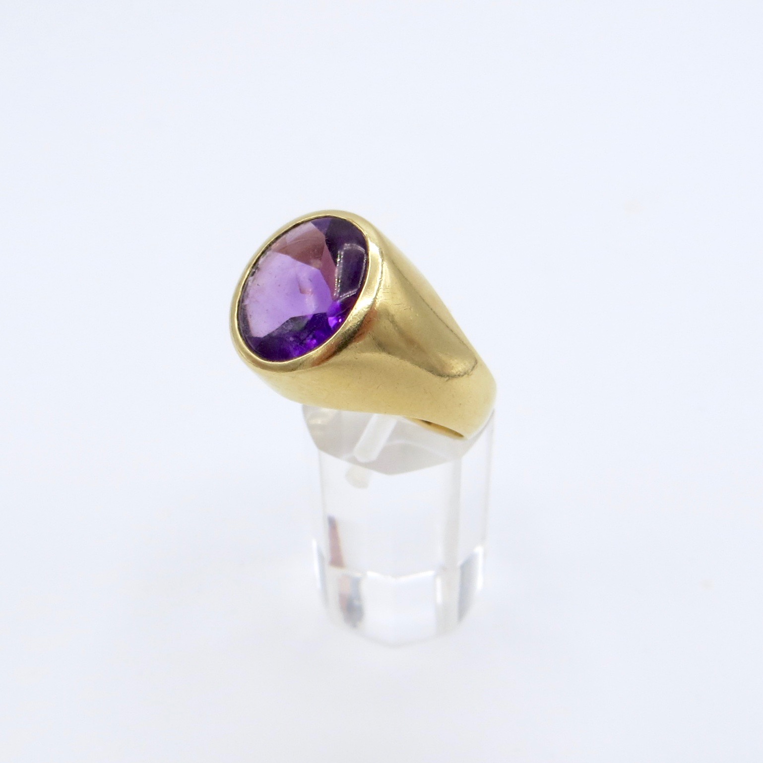 14kt Gold & Amethyst Ring