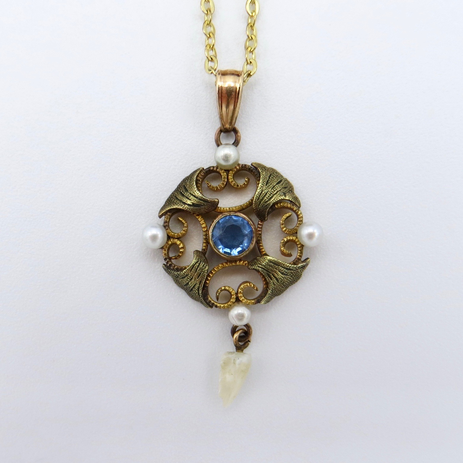 Round Victorian Pendant