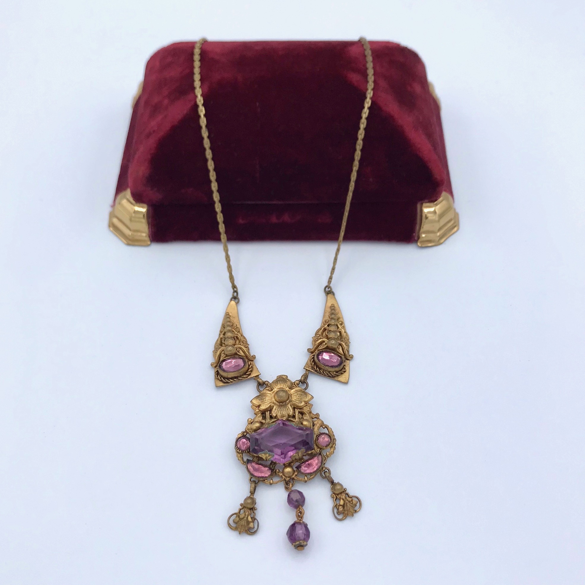 Victorian Floral Motif Necklace