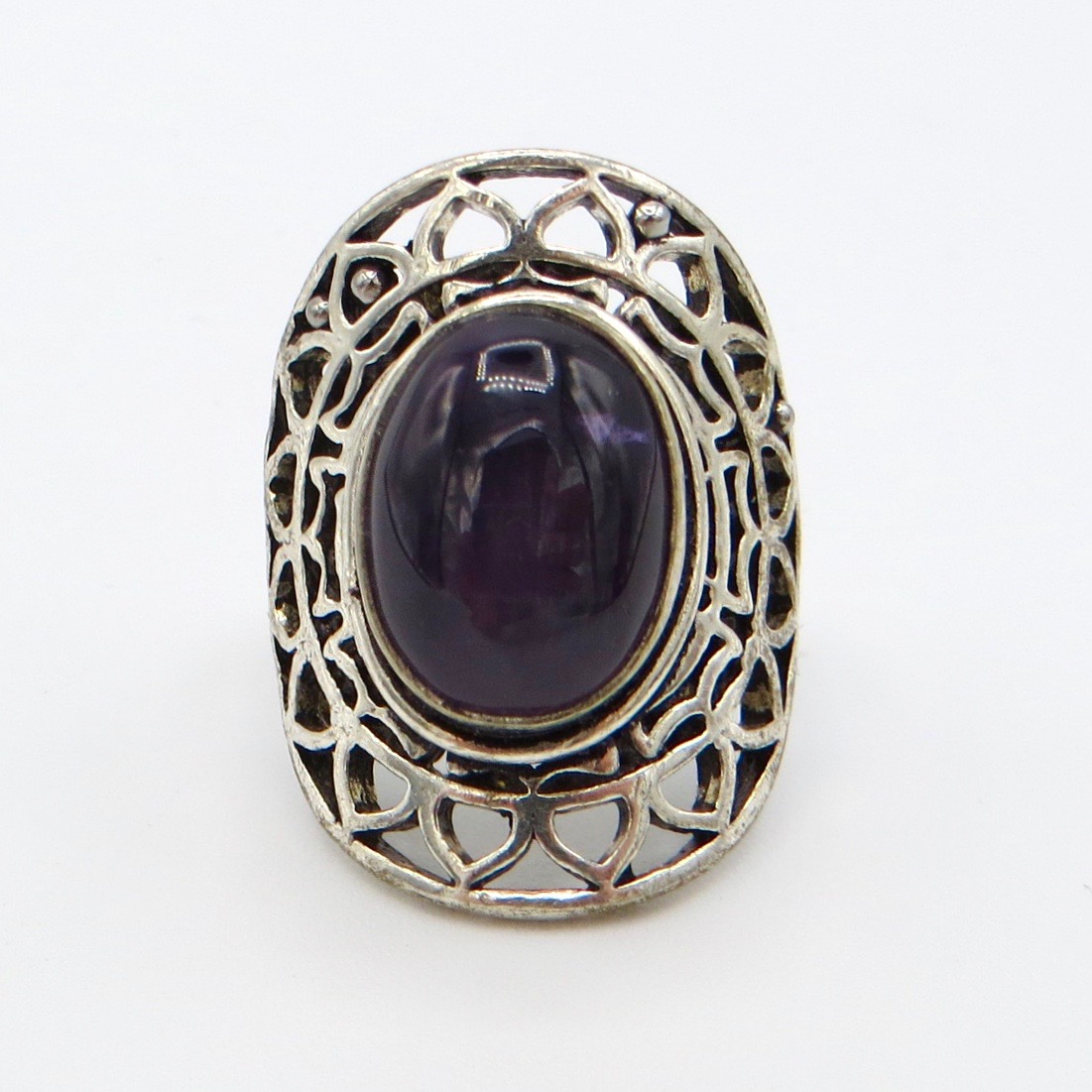 Silver & Amethyst Cabuchon Ring