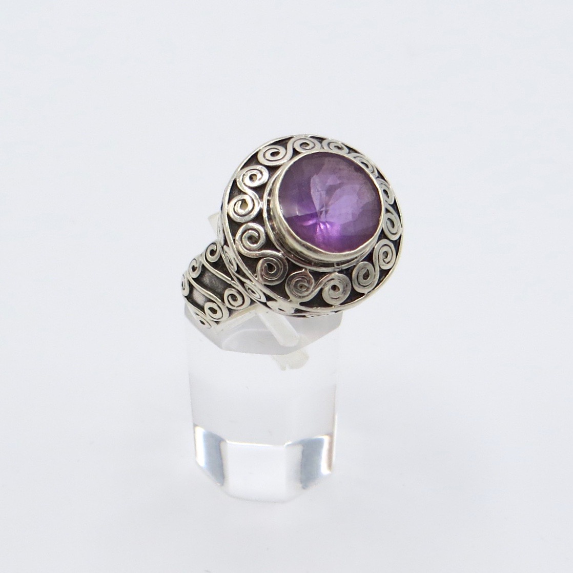 Amethyst Round RIng