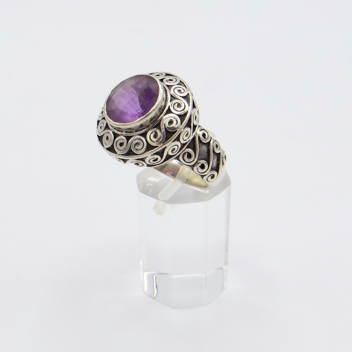 Amethyst Round RIng