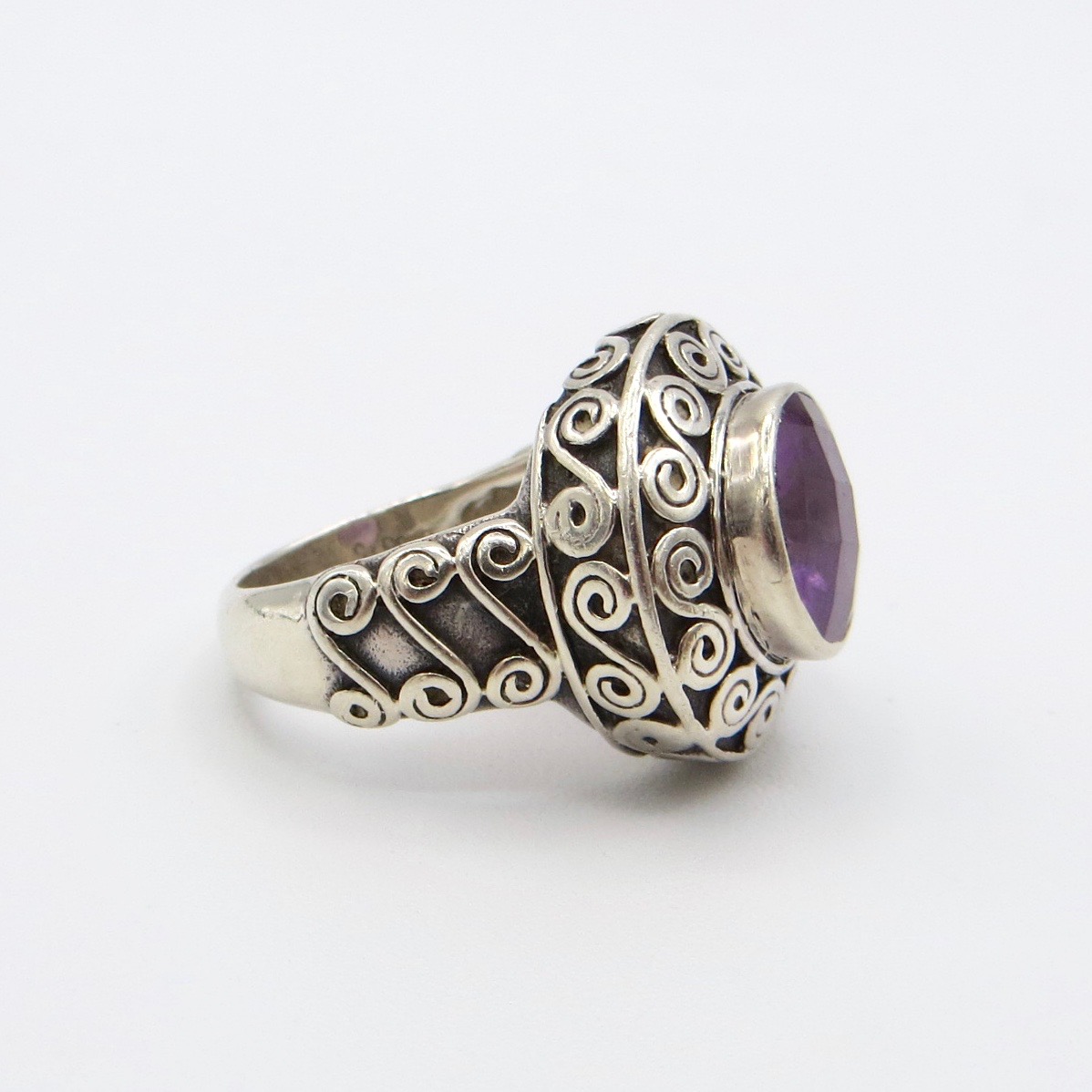 Amethyst Round RIng