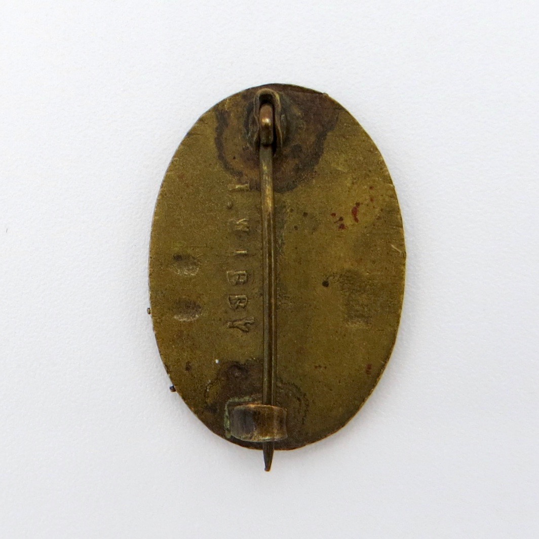 Canadian Farm Service Pin (1918)