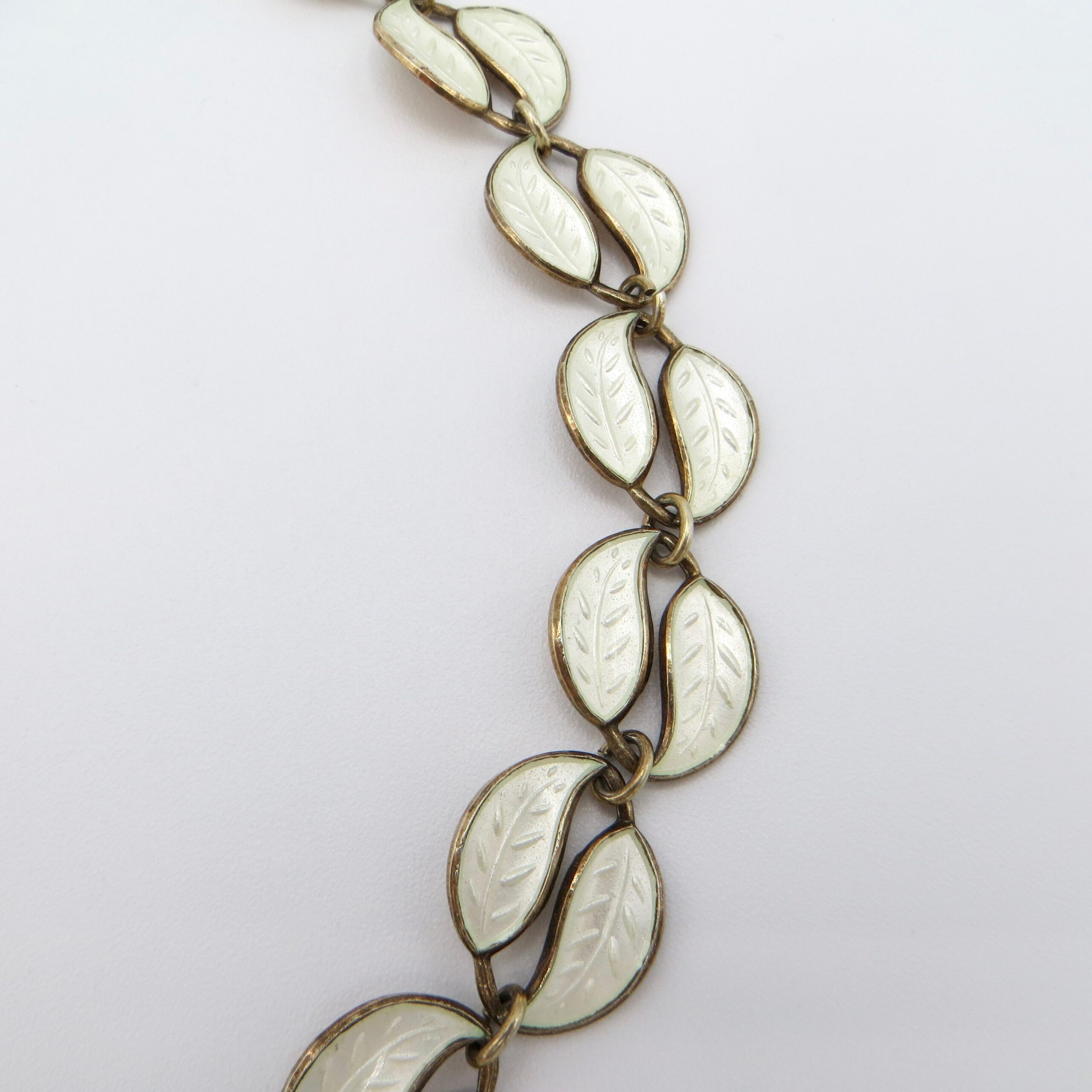 Vintage White Enamel Anderson Leaf Necklace