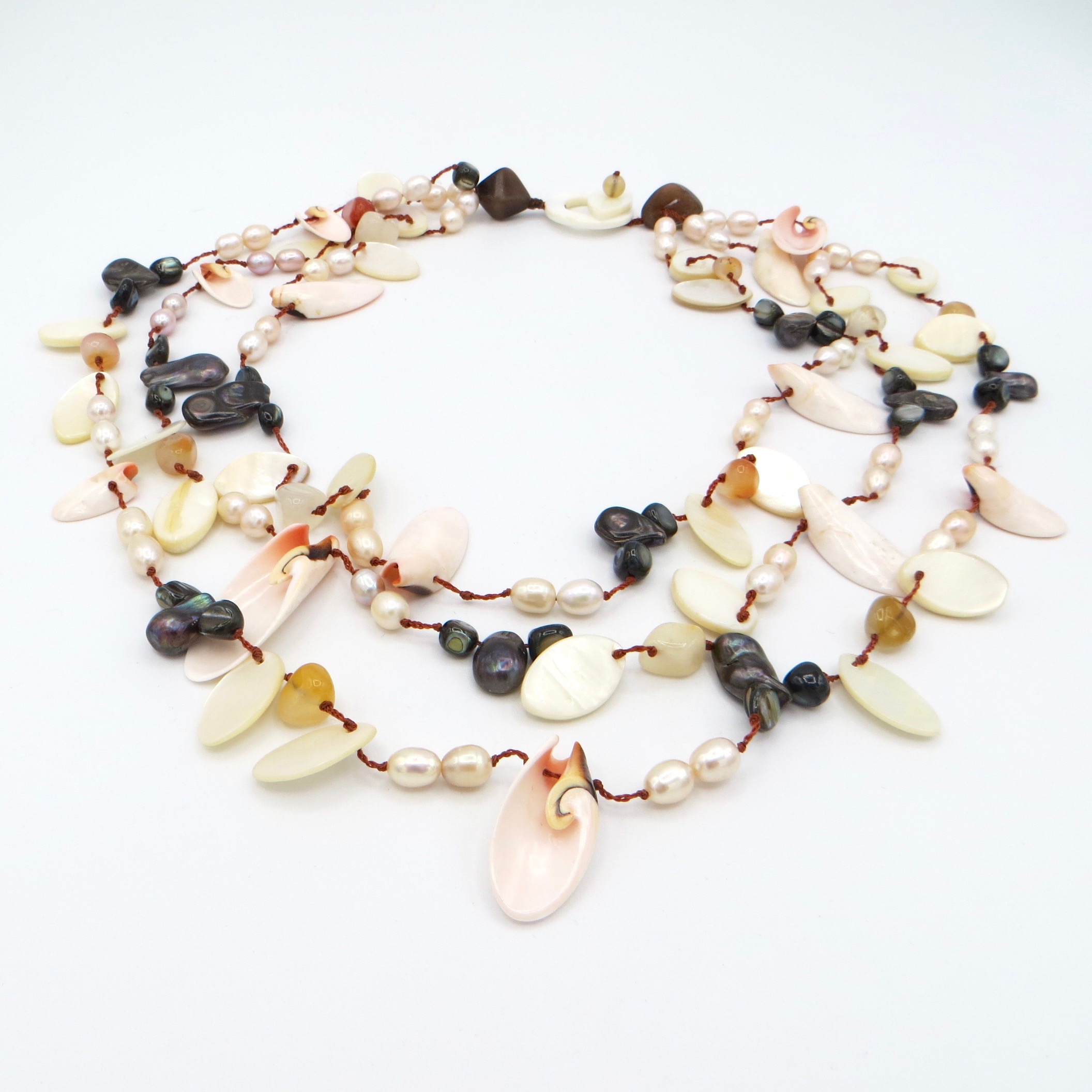 Modern Shell, Agate & Pearl Necklace