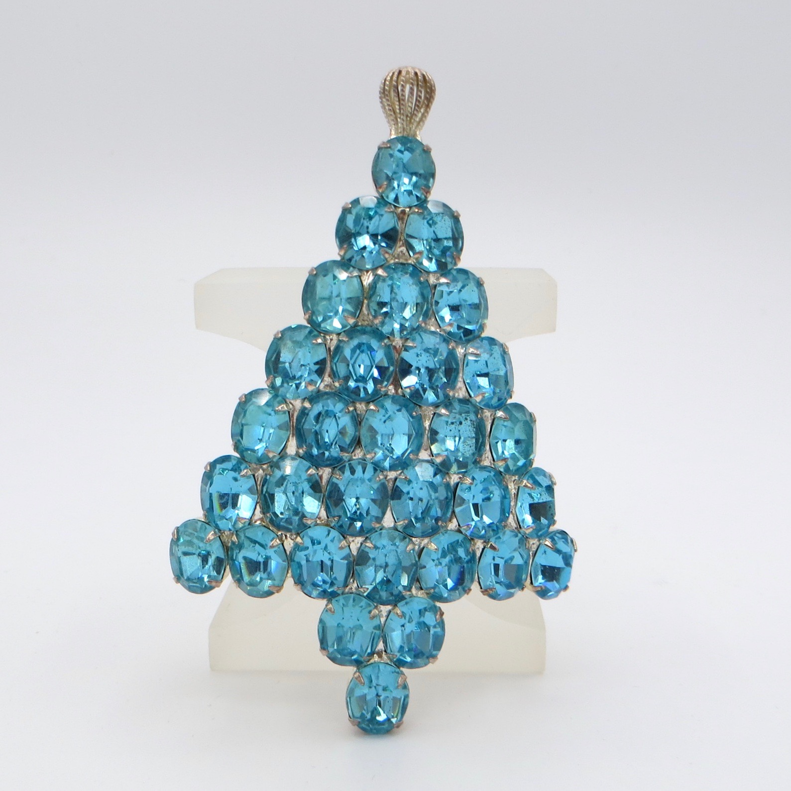 Attruia Blue Christmas Tree Brooch