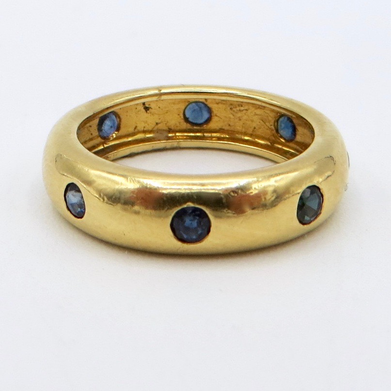 18kt Gold and Sapphire Band