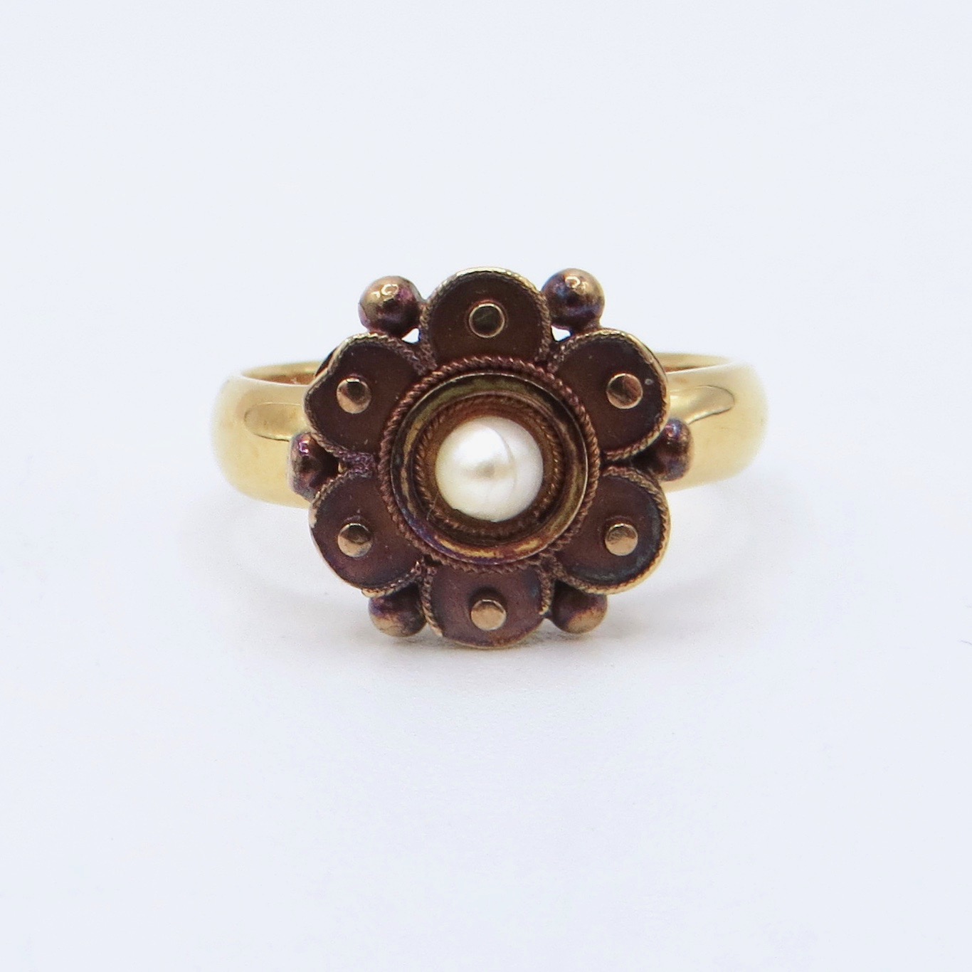 18kt Gold and Pearl Ring