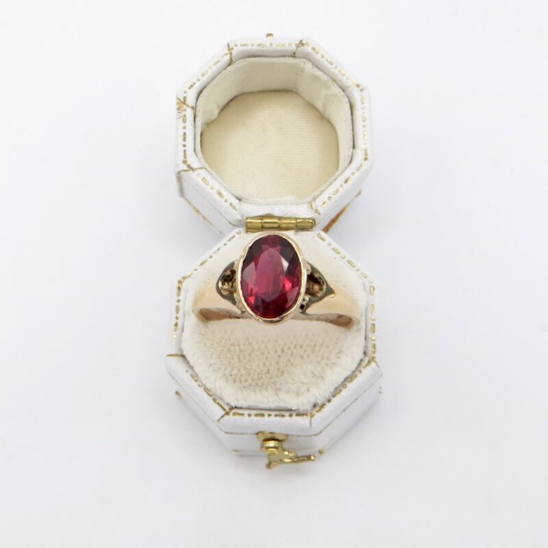14kt Gold and Garnet Ring