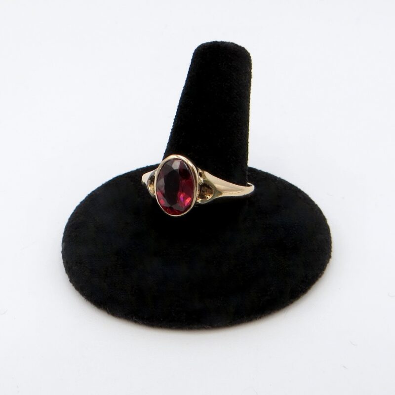 14kt Gold and Garnet Ring