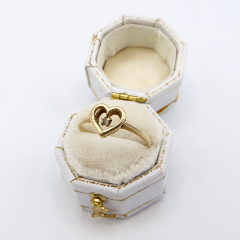 10kt Gold and Diamond Heart Ring