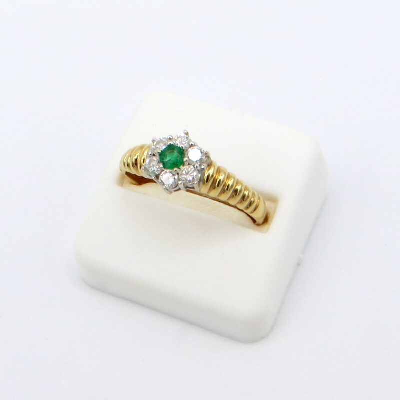 18kt Gold, Diamond and Emerald Flower Ring