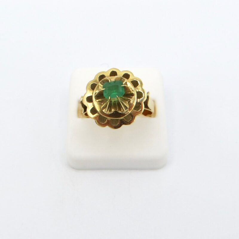 18kt Gold and Emerald Ring