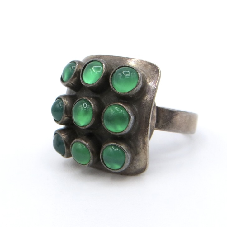 Silver and Chrysoprase Ring