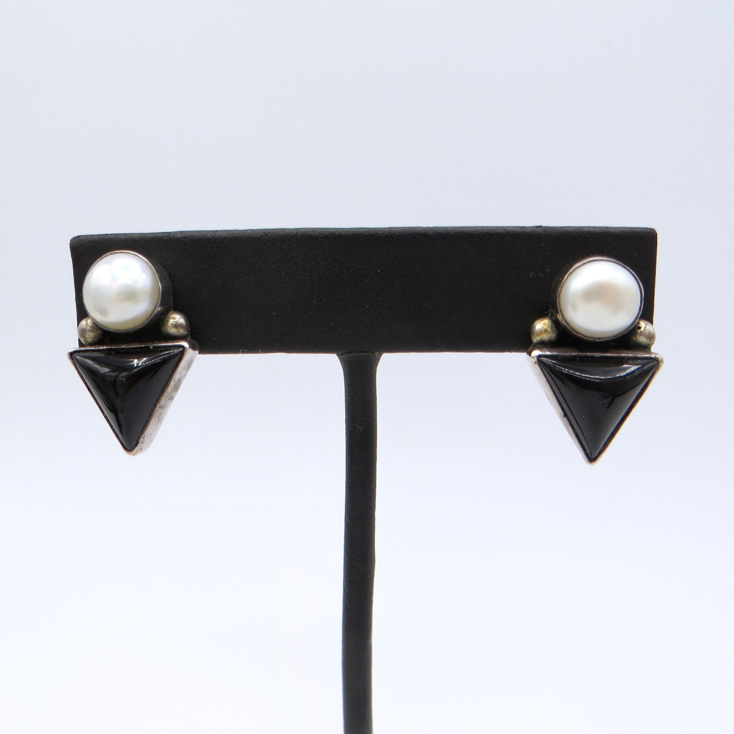 Silver, Onyx and Pearl Stud Earrings
