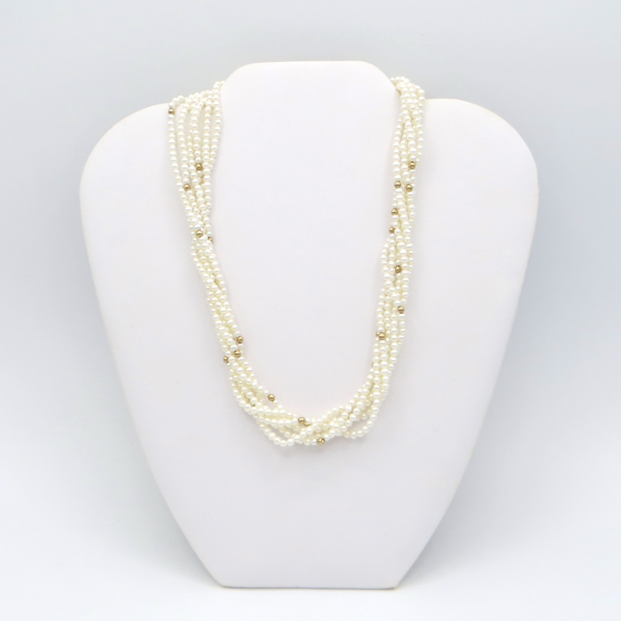 Freshwater Pearl Necklace with Gold Clasp