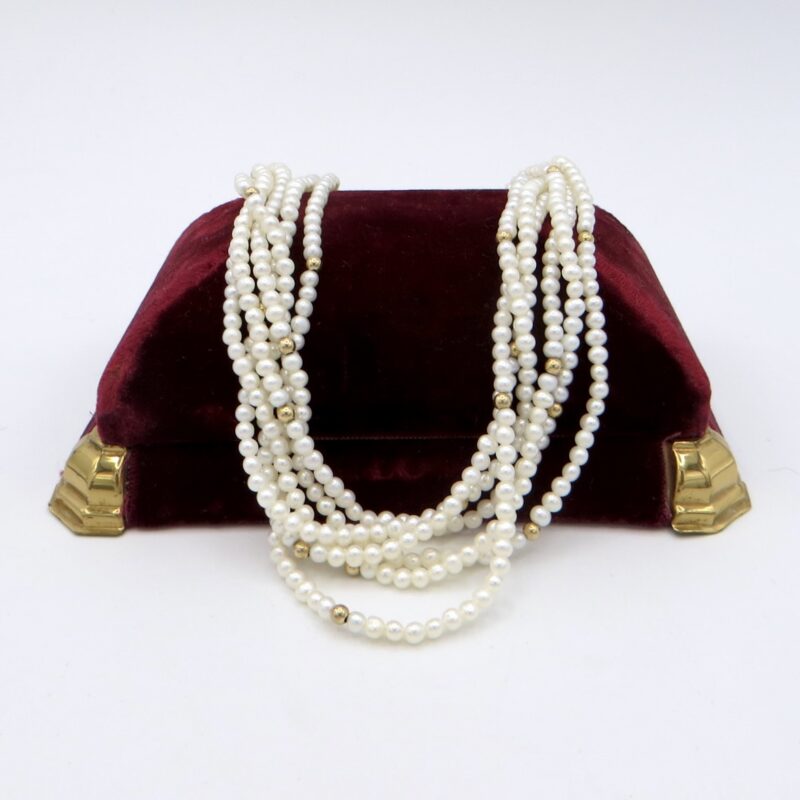 Freshwater Pearl Necklace with Gold Clasp