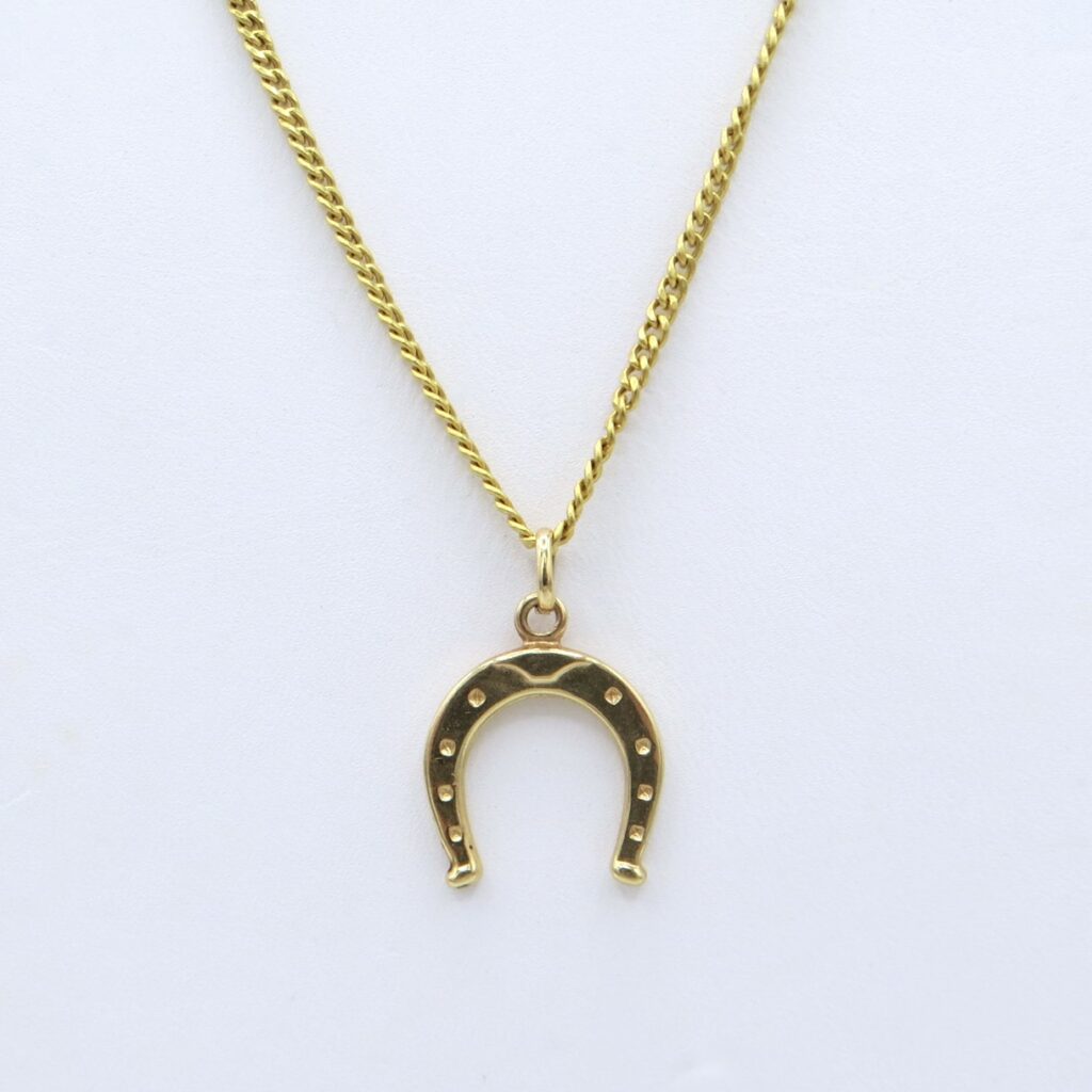 14kt Gold Horseshoe Necklace