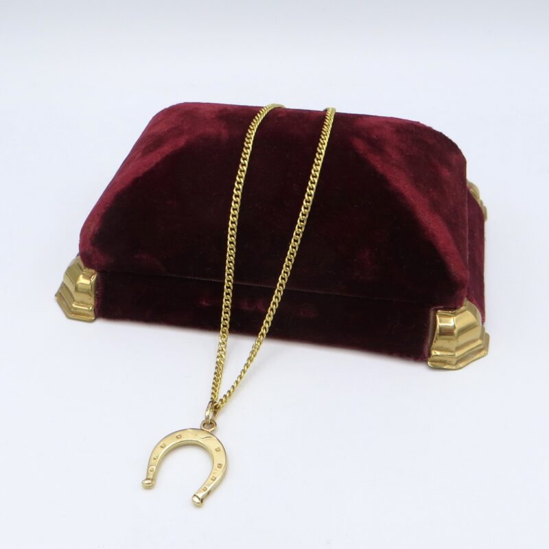 14kt Gold Horseshoe Necklace