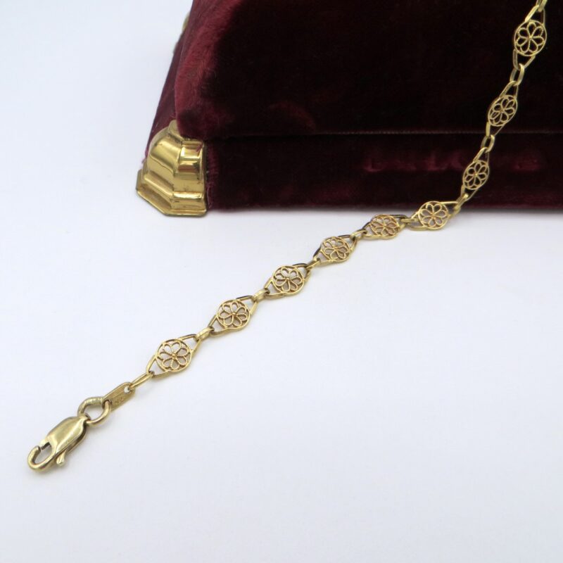 18kt Gold Filigree Bracelet
