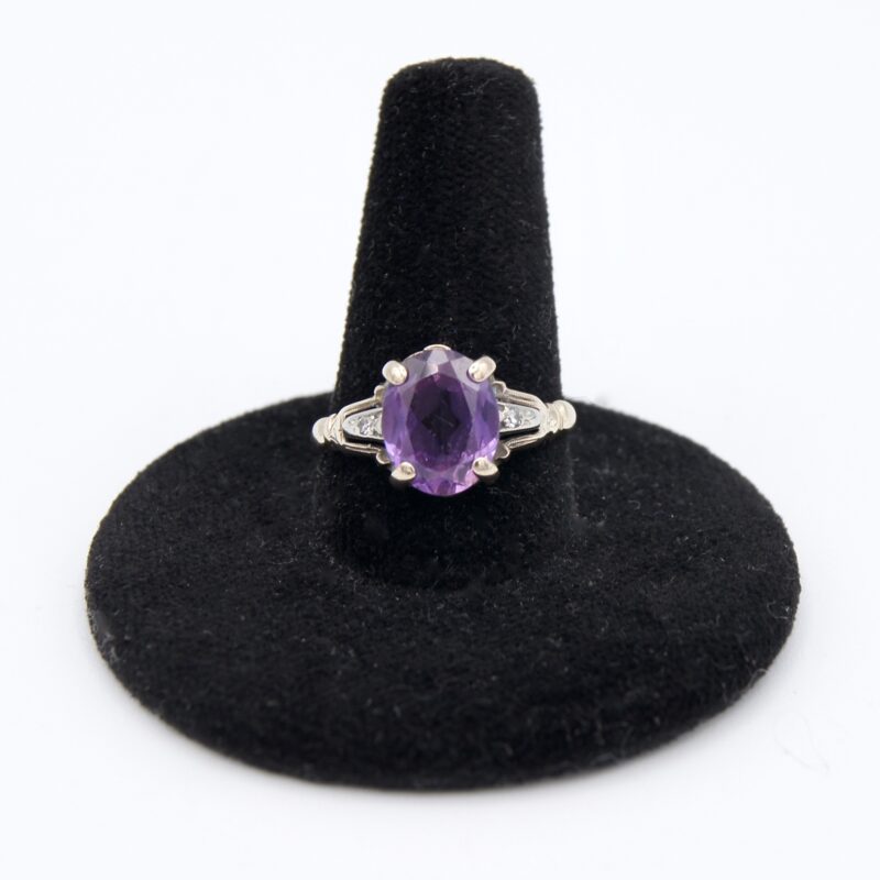 Gold Ring with Violet Stone