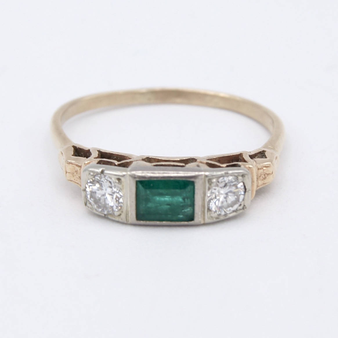 Gold, Emerald & Diamond Ring