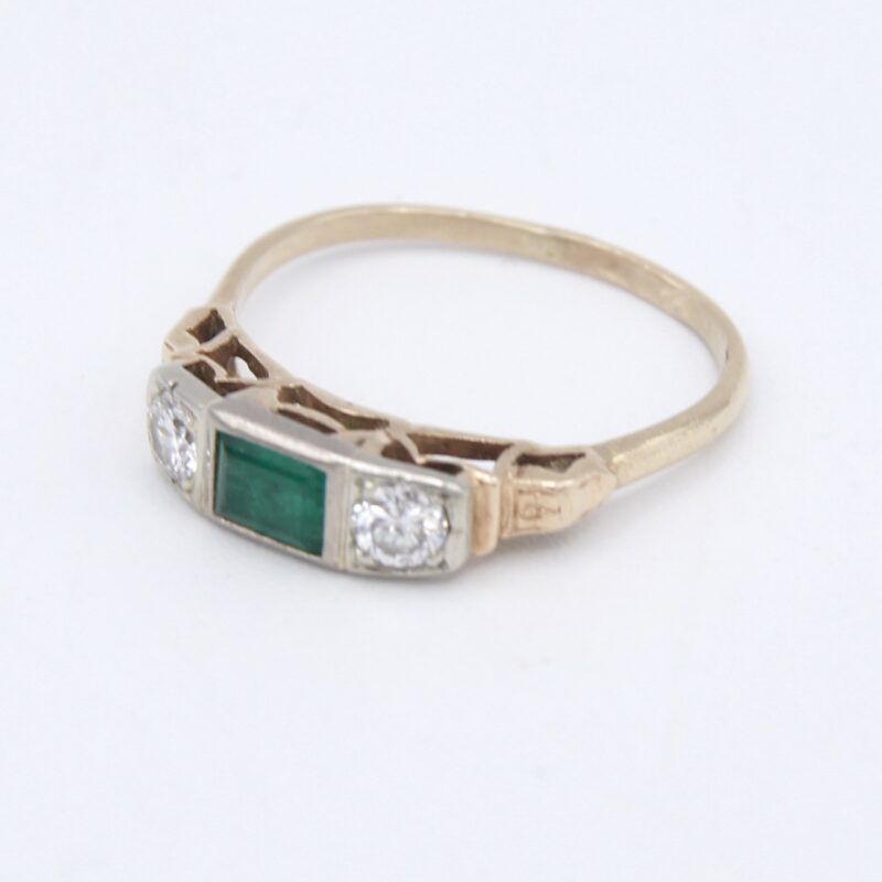 Gold, Emerald & Diamond Ring