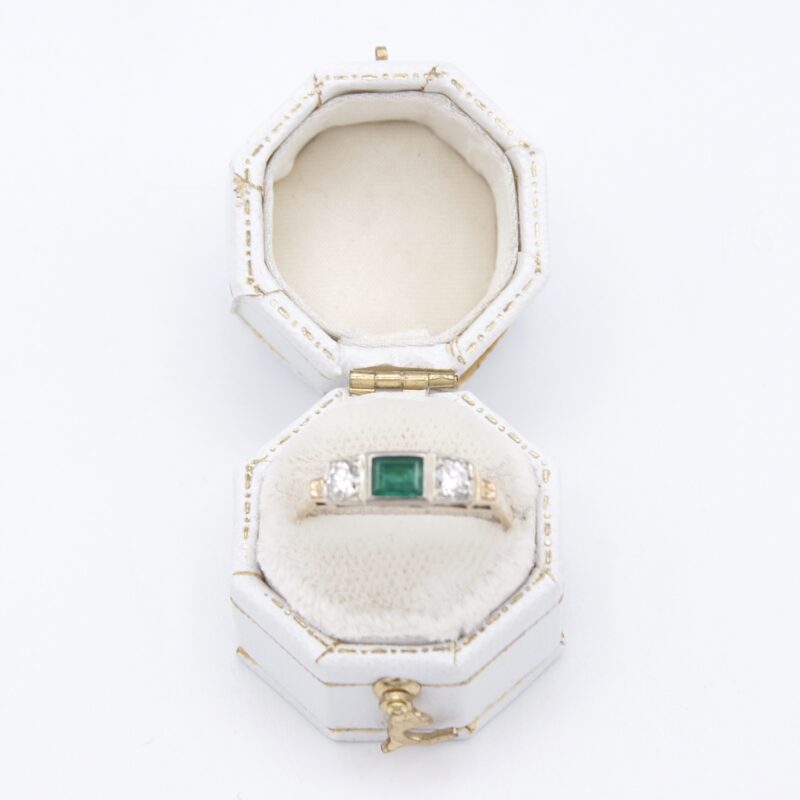 Gold, Emerald & Diamond Ring