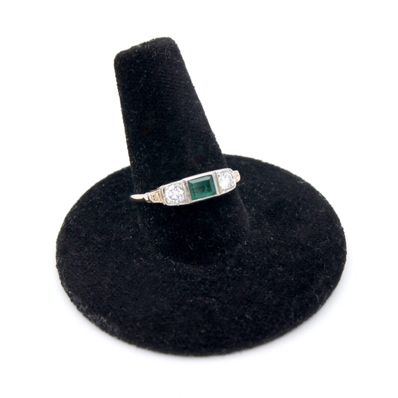 Gold, Emerald & Diamond Ring