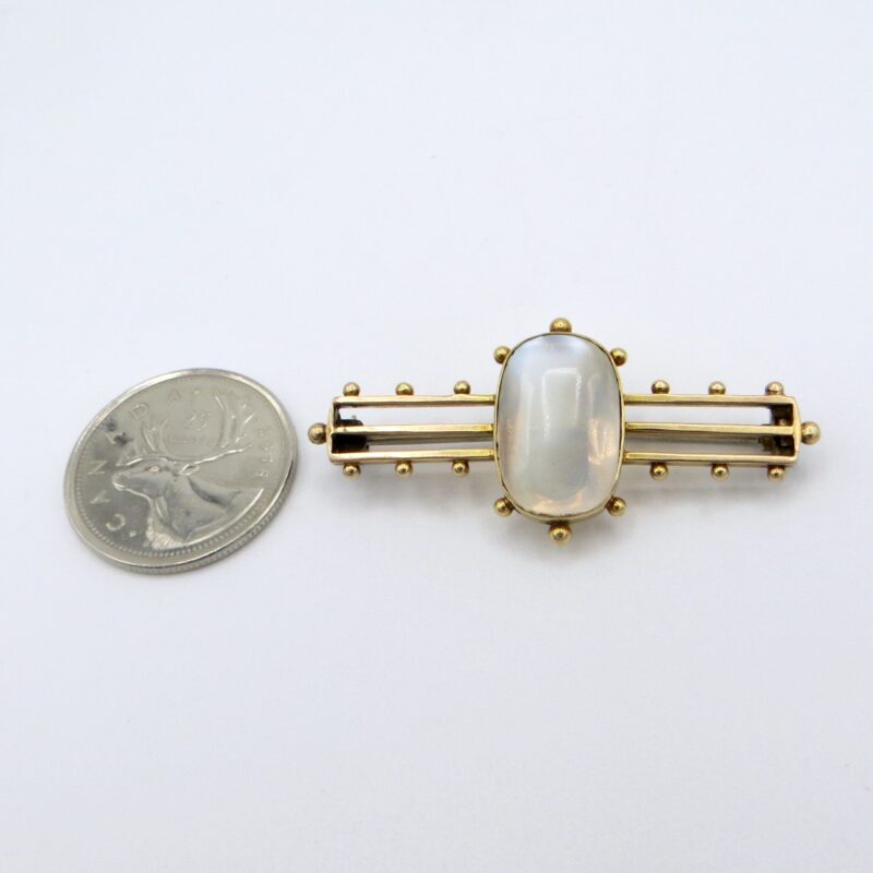 9kt Gold & Moonstone Brooch