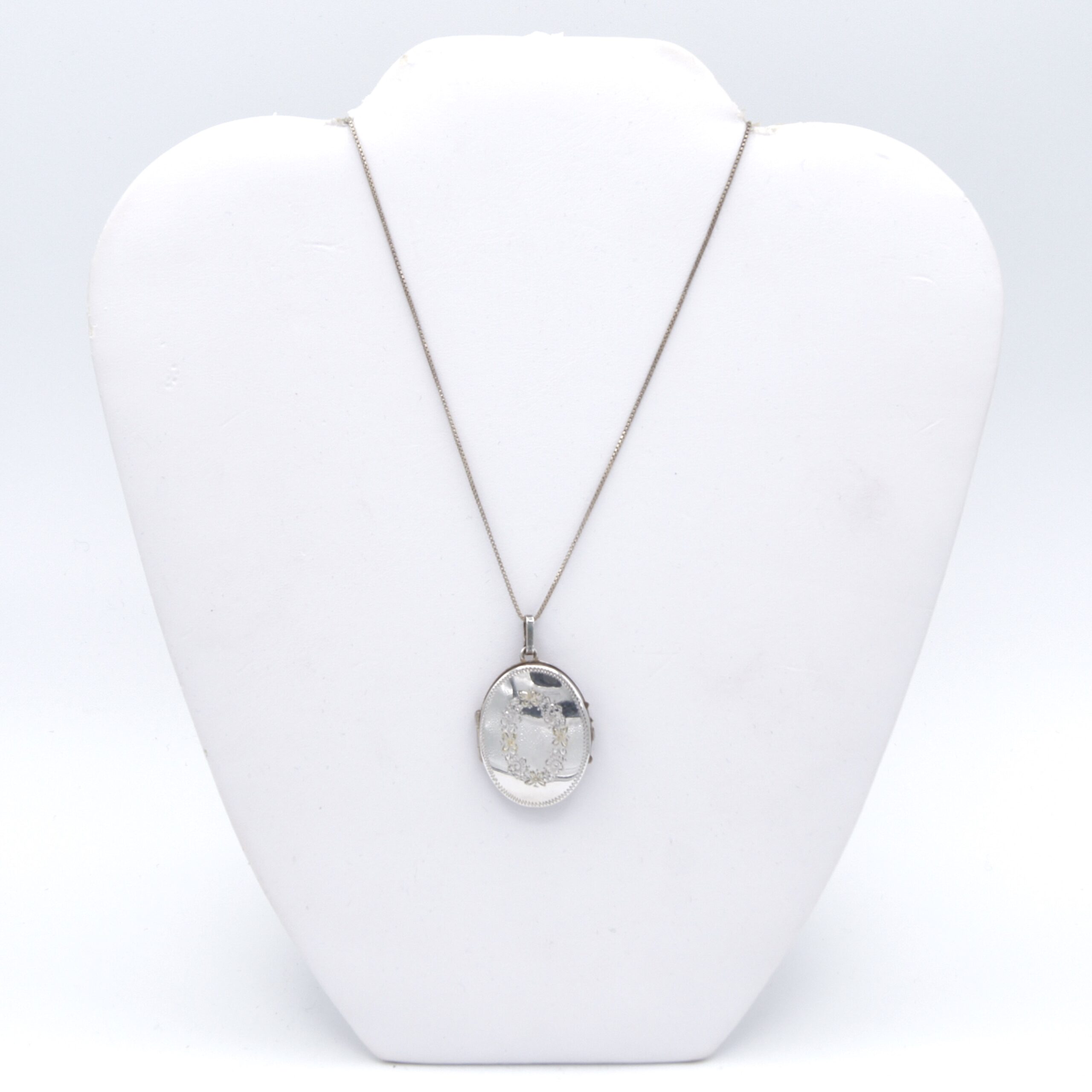 Silver Oval Locket