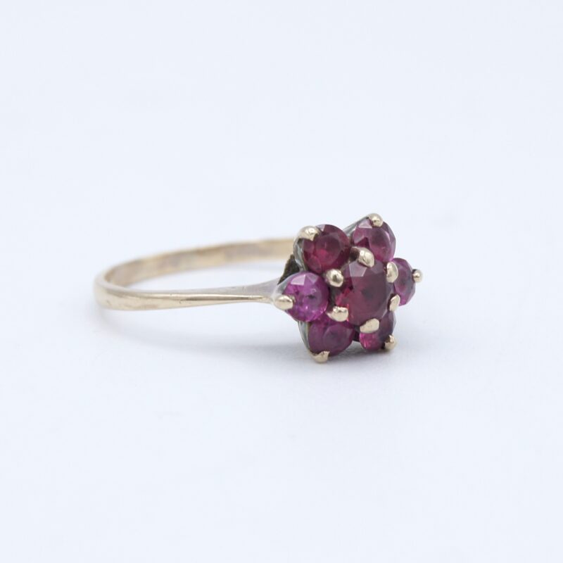10kt Gold Flower Ring