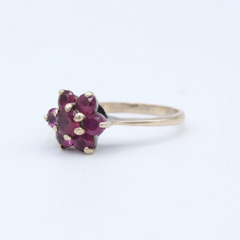 10kt Gold Flower Ring