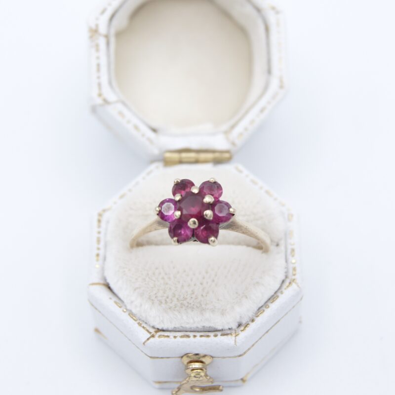 10kt Gold Flower Ring