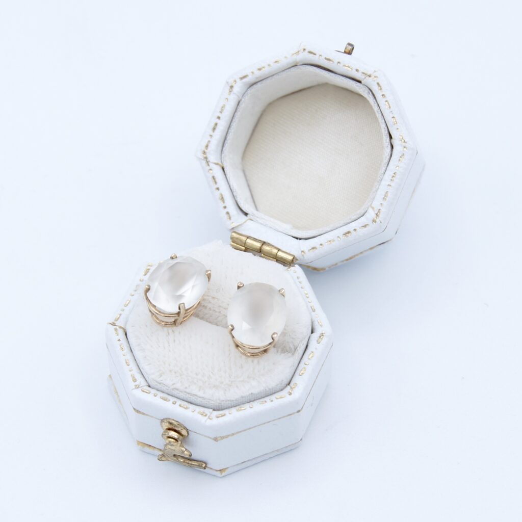 10kt Gold & Moonstone Earrings