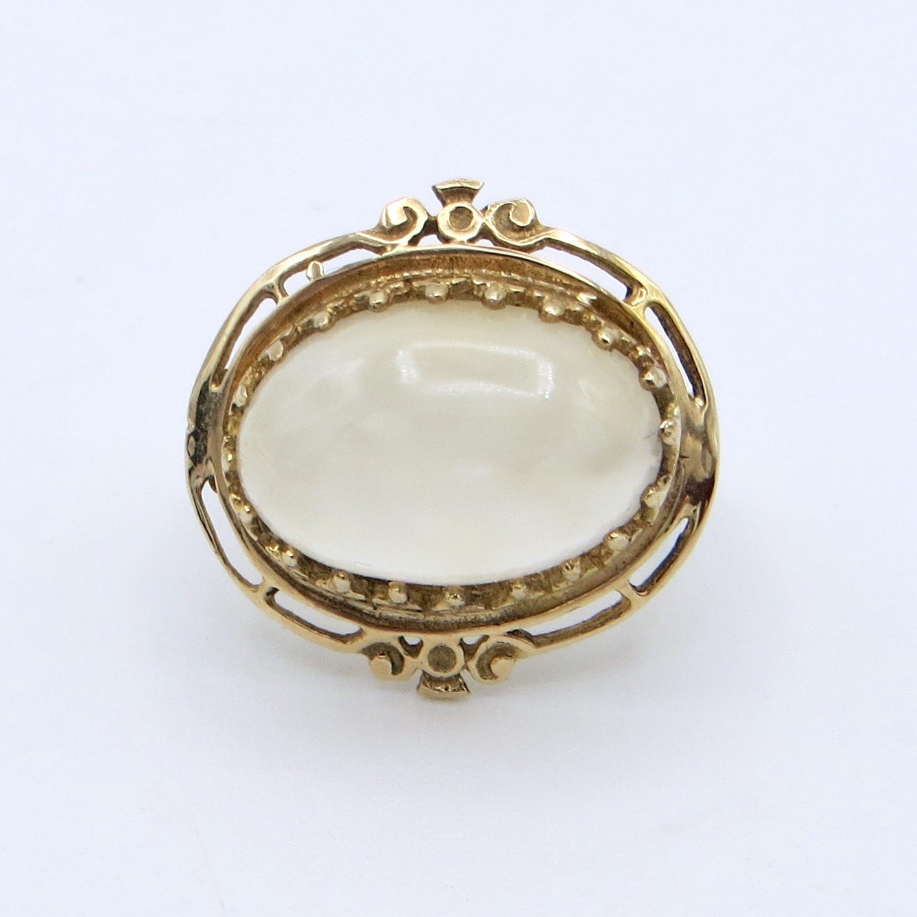 14kt Gold & Moonstone Ring