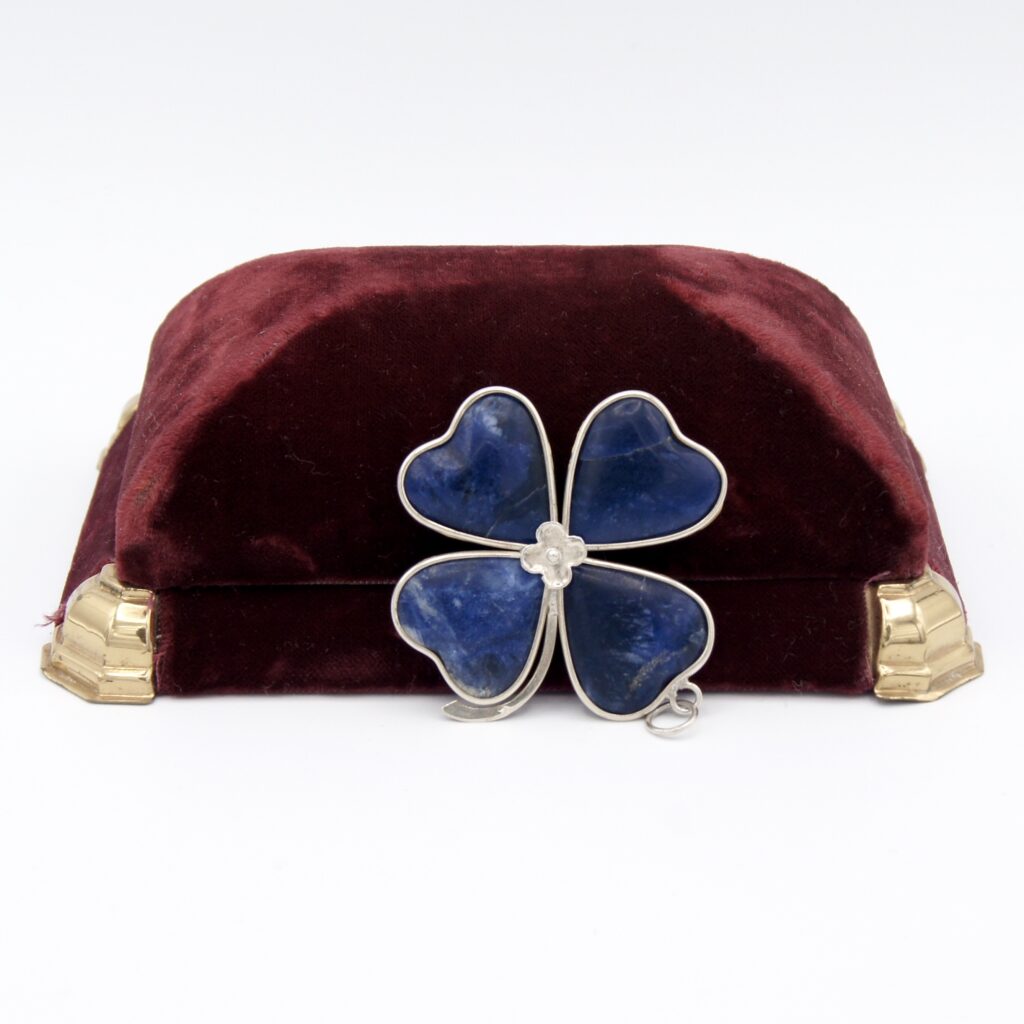 Silver & Sodalite Clover Pendant
