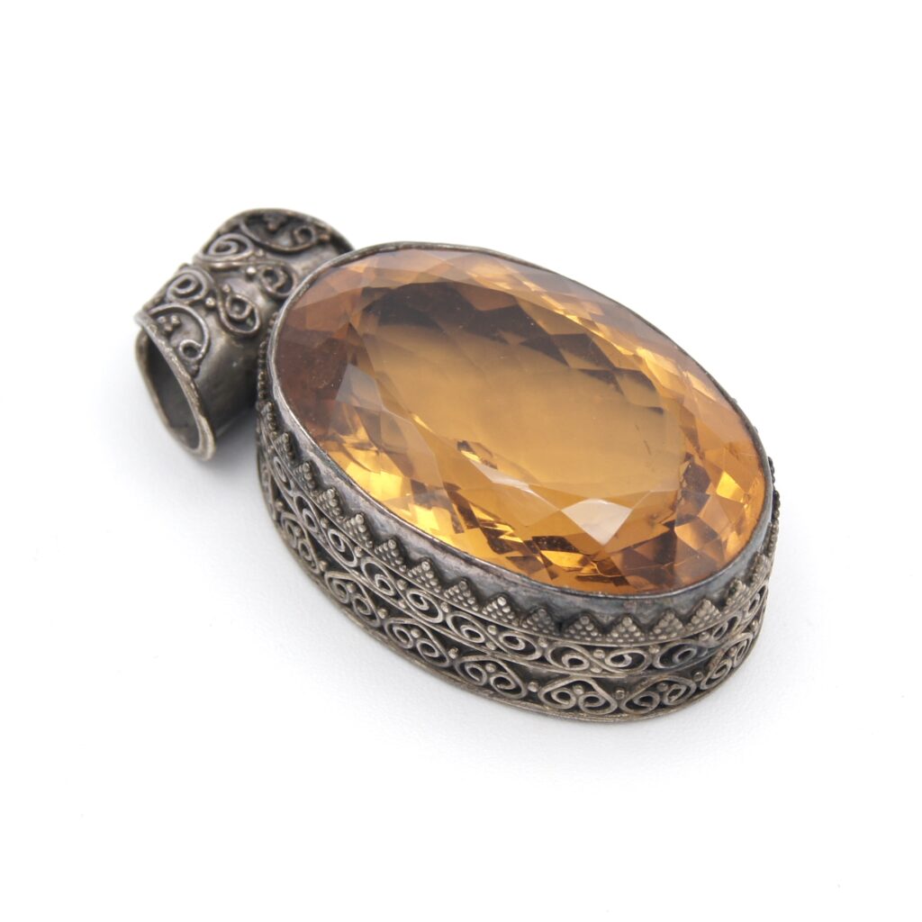 Silver & Quartz Pendant