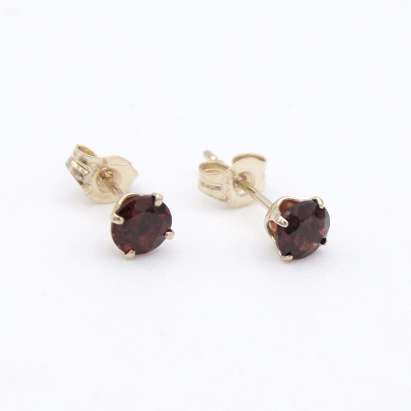 14kt Gold & Garnet Earrings