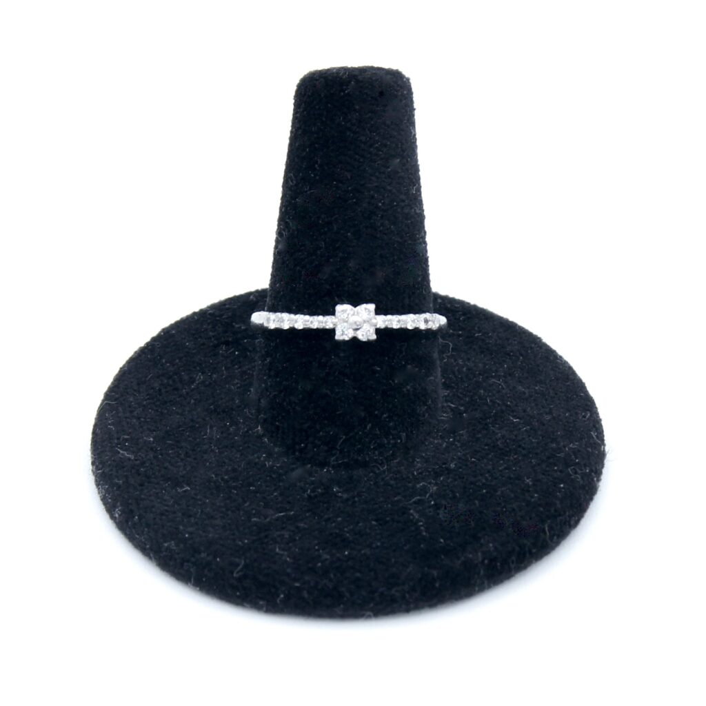 Platinum & Diamond Ring