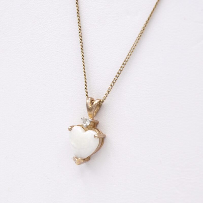 10kt Gold & Opal Heart Necklace