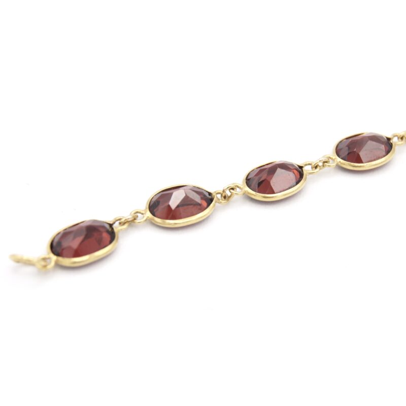 18kt Gold & Garnet Bracelet