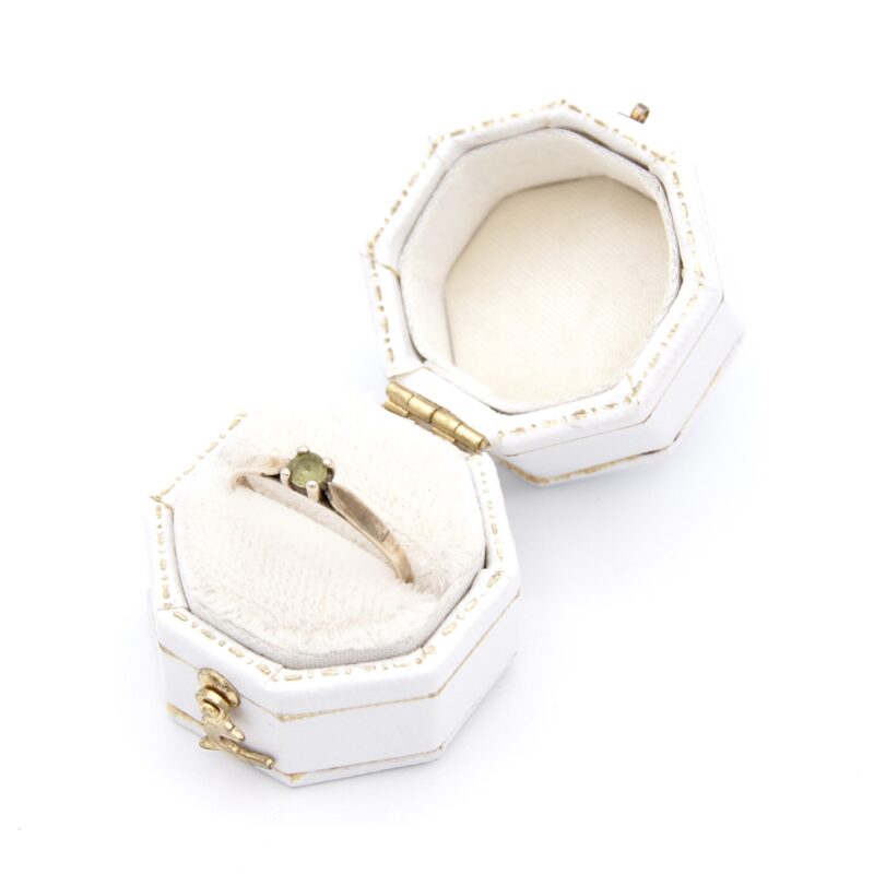 10kt Gold & Peridot Ring