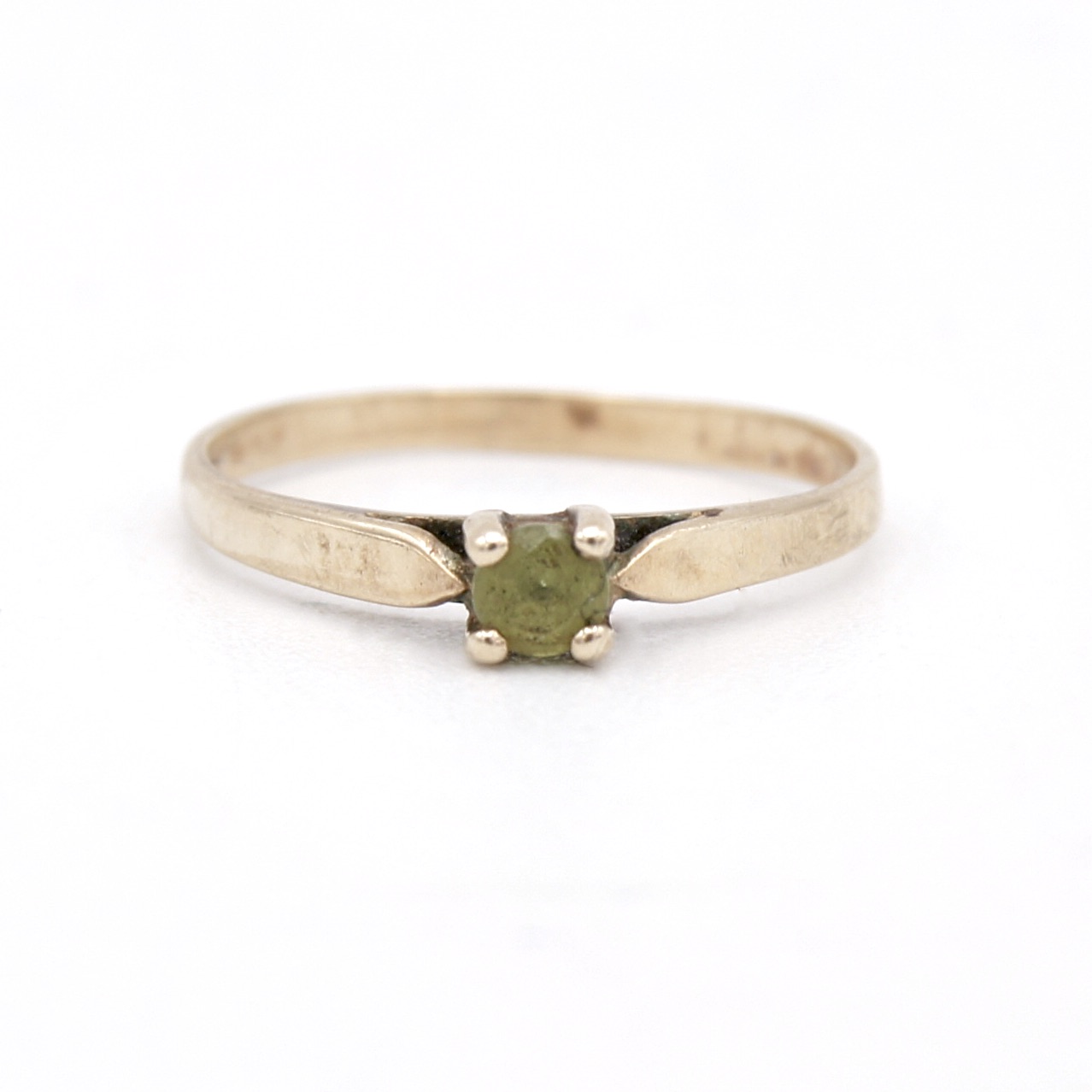 10kt Gold & Peridot Ring