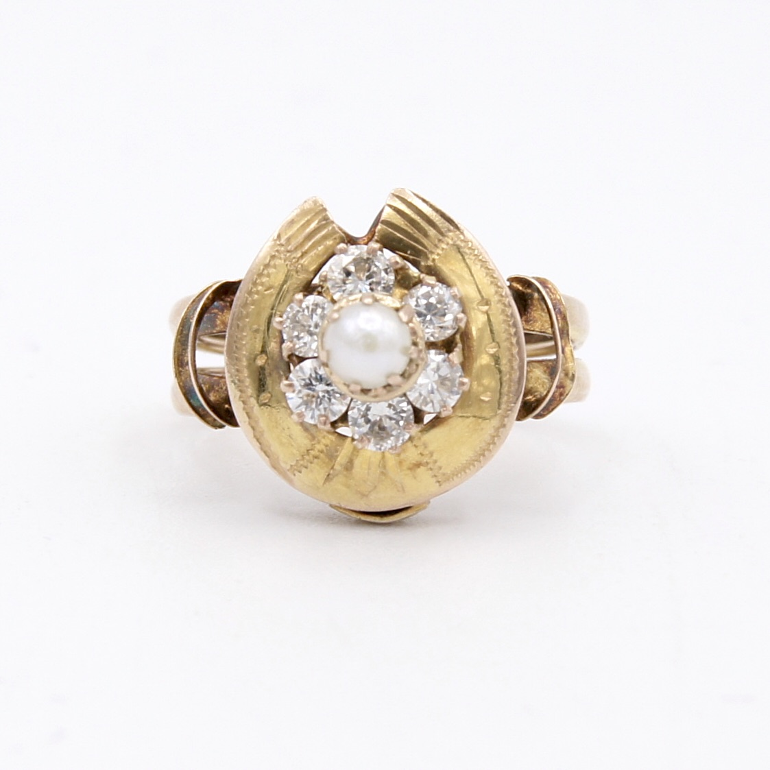 12kt Gold & Diamond Horseshoe Ring